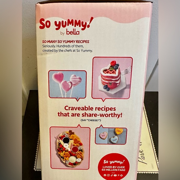 So Yummy! by Bella Mini Dunker Waffle Maker - Picture 3 of 3